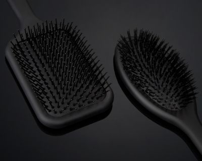 Brosses et Peigne GHD