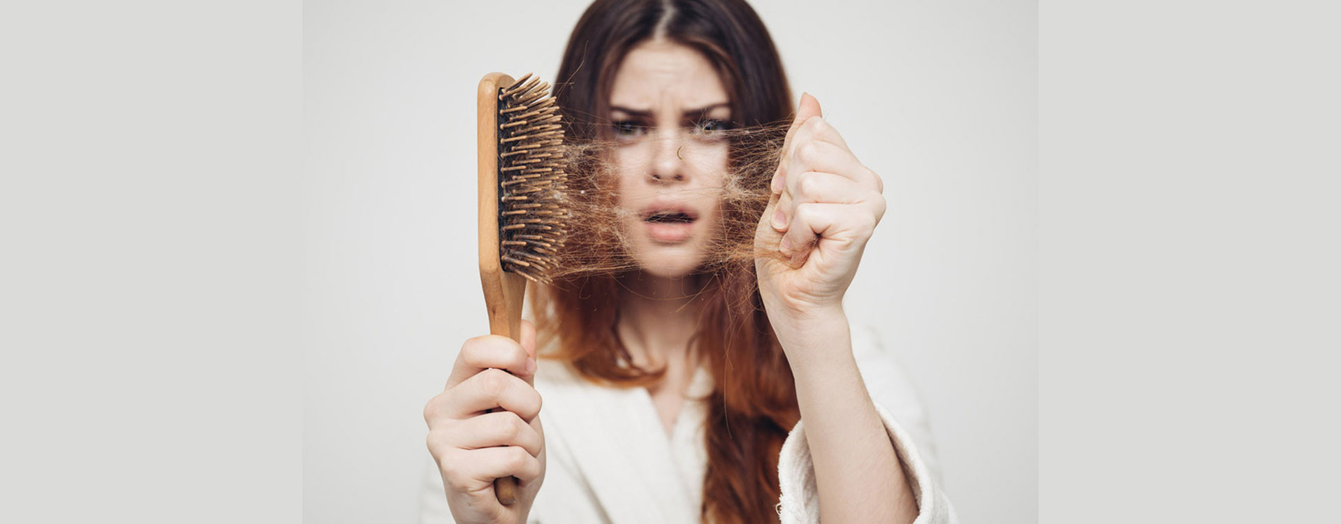Perte de cheveux en automne : Pourquoi et nos conseils